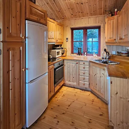 Prázdninový dům Stunning In Austbygda With Wifi