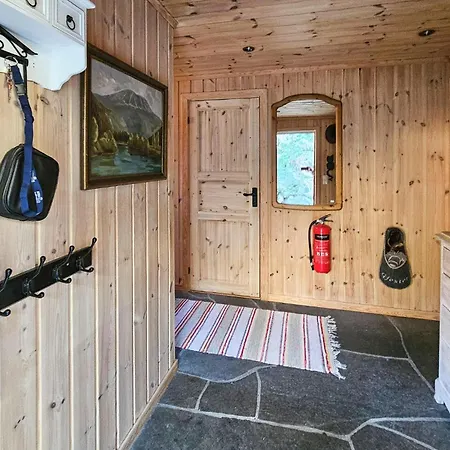 Prázdninový dům Stunning In Austbygda With Wifi *