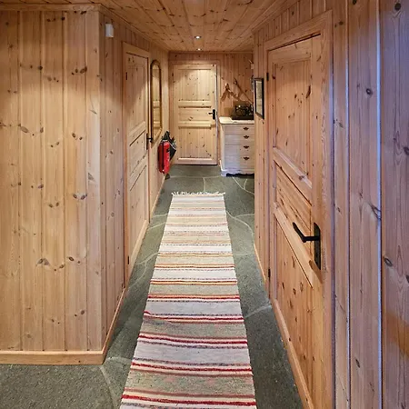 Prázdninový dům Stunning In Austbygda With Wifi