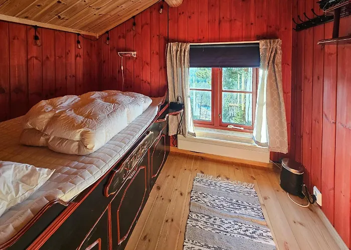 Prázdninový dům Stunning In Austbygda With Wifi