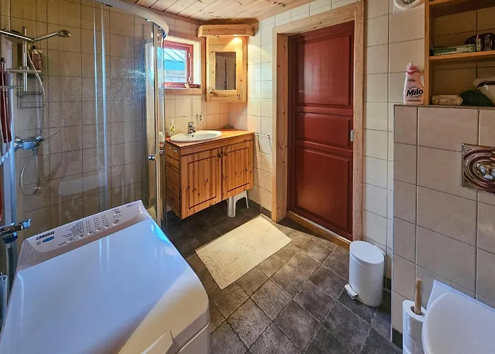 Prázdninový dům Stunning In Austbygda With Wifi *